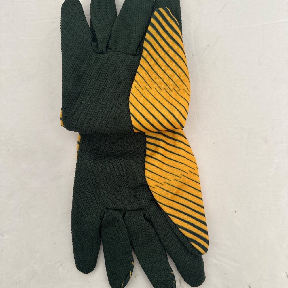 NFL Green Bay Packers Work Utility Gloves Cotton & Rubber Grip Sports Fan Gear - Picture 3 of 3